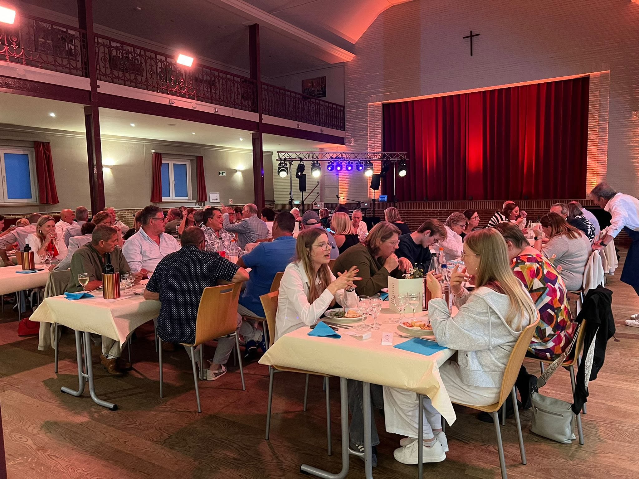 Dancing Dinner
